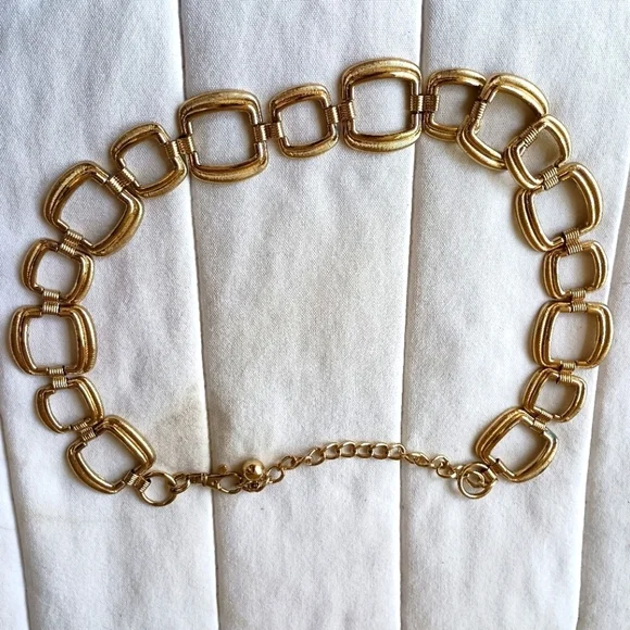 Vintage Elegant Gold Link Women's Belt