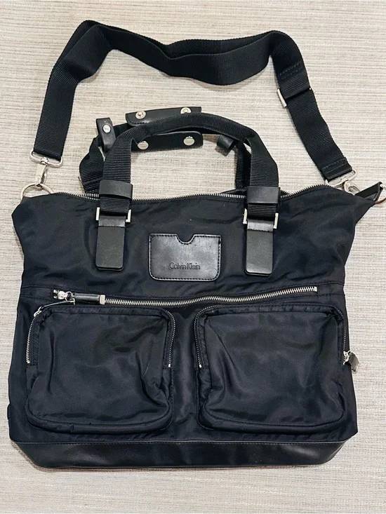 Calvin Klein Black Nylon Travel Duffel Weekender Messenger Bag Multi-Pocket