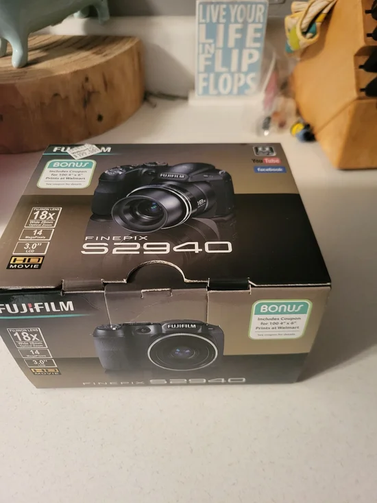 Fujifilm FinePix S2940 Black Bridge Digital Camera 14MP 18x Zoom HDMI