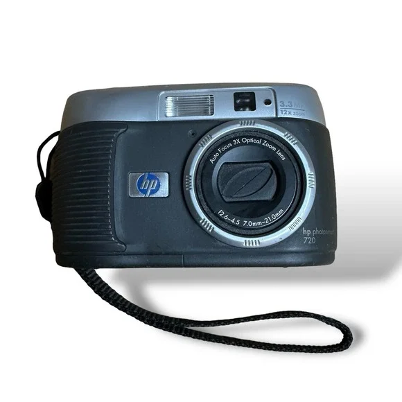 HP Photosmart 720 Q2164A Point &‎ Shoot Digital Camera Untested / Parts ONLY