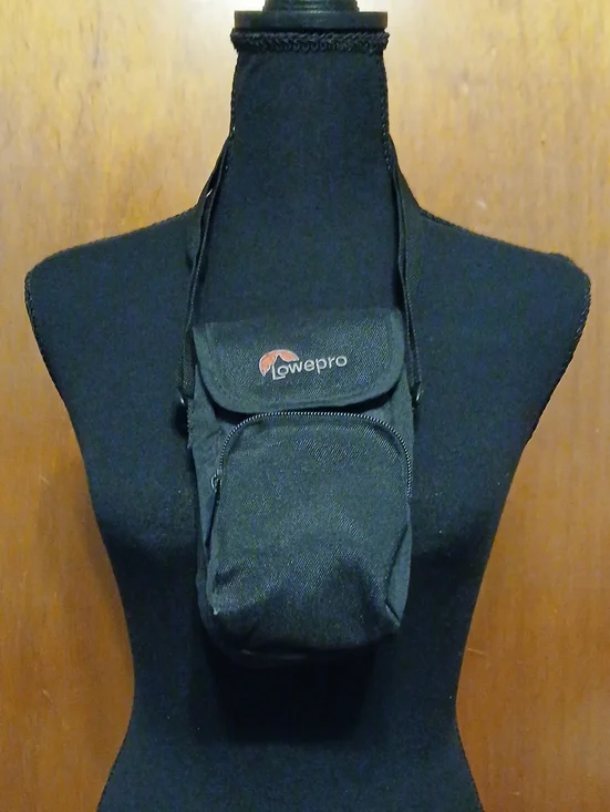 Lowepro Compact Black Camera Pouch
