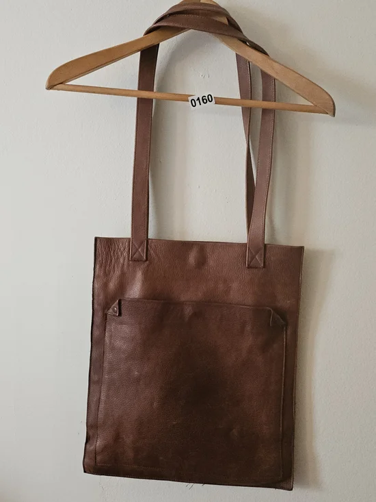 Classic Brown Leather Tote Bag 160