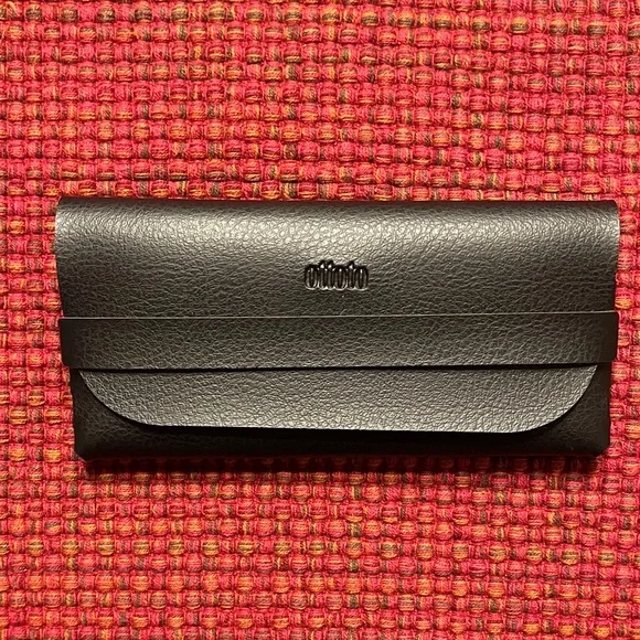 Ottoto Italian Black Glasses Case