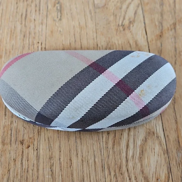 Burberry Nova Check eyeglasses case