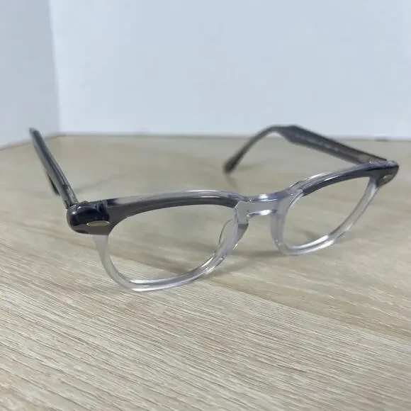 Ray-Ban RB5398 Hawkeye 8111 Eyeglasses Clear Gray Horn Rim READ DESC 48-21-145