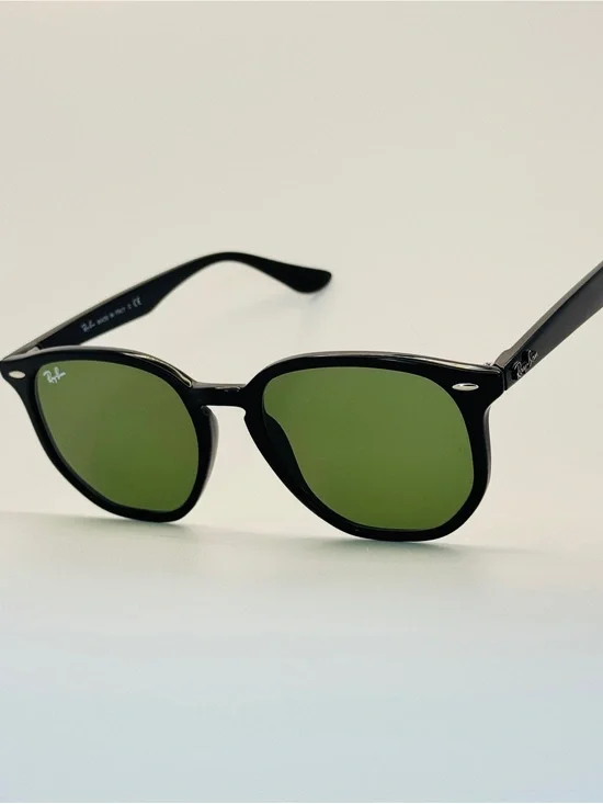 Ray-Ban RB4306 ERIKA HIGHSTREET