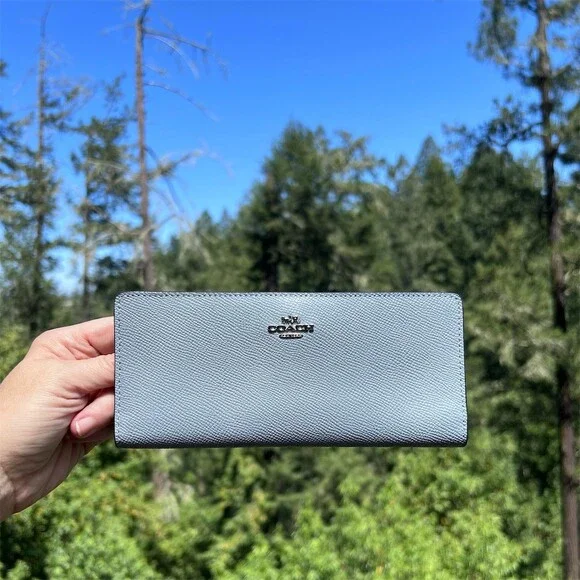 COACH Baby Blue Crossgrain Leather Bifold Wallet with Silver Hardware AUTHENTIC