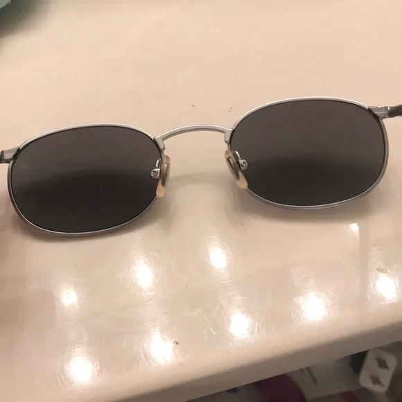 NEW Fossil sunglasses dark grey mirror lenses flex hinge petite size 49/19 small