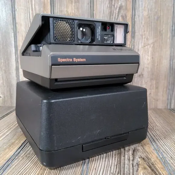Polaroid Spectra System Auto Focus Instant Camera Flash Hard Case‎ Vtg UNTESTED