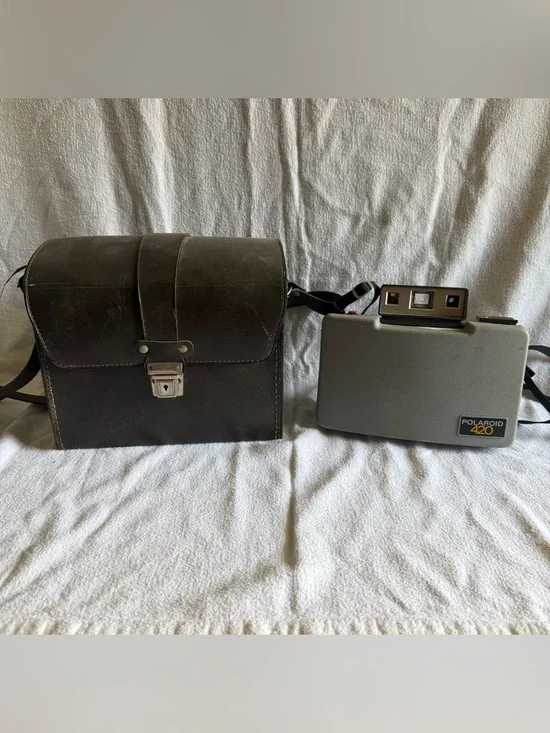 Vintage Polaroid 420 Gray Instant Film Camera with Black Leather Carry Case