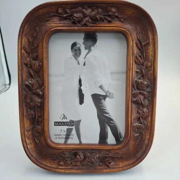 Malden Carved Wood Rose Floral Picture Frame 5x7 Tabletop Rounded Rectangle Vtg