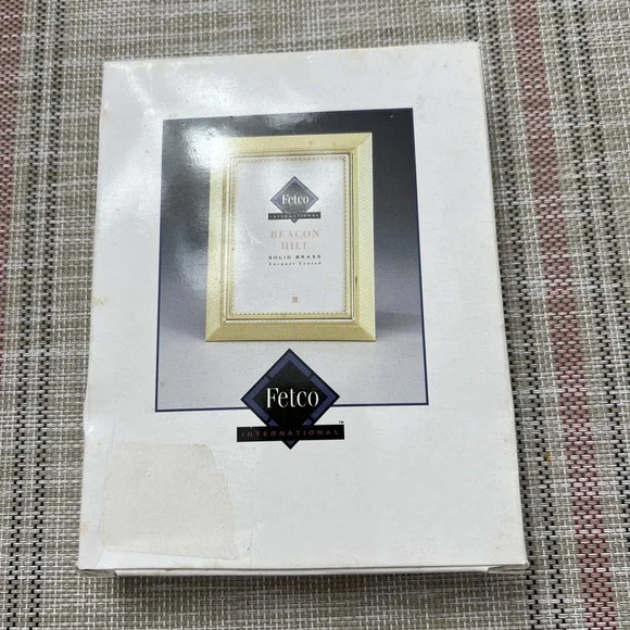 VTG NIB FETCO Int. Beacon Hill Solid Brass Lacquer Coated Picture Frame 3.5x5