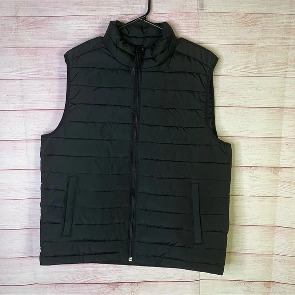 Aeropostale Black Remixed Down Vest‎ Size Medium