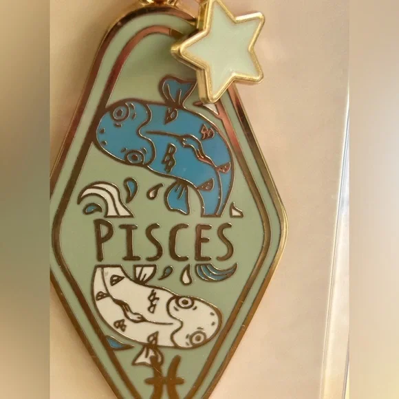❤️Expressions Zodiac Pisces Keychain with Blue and White Accents