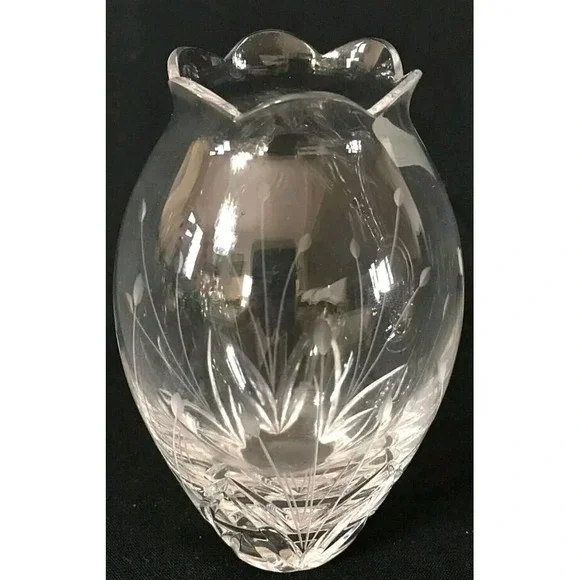 Mikasa Slovina Floral Etched Cut Glass‎ Vase 5.25