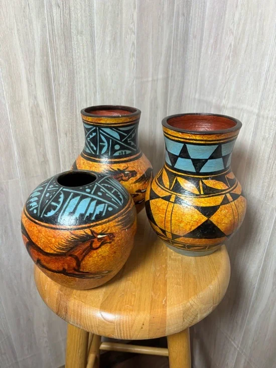 Solis Ollin Mexican Pottery Vases Hand painted Signed in Mexico Horses Cave Art
