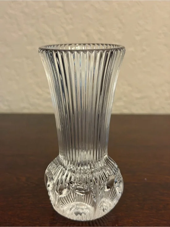 Vtg Fostoria Melissa Ribbed Bud Vase 4.75