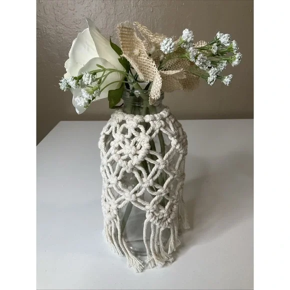 Macrame Ivory Covered 7.5