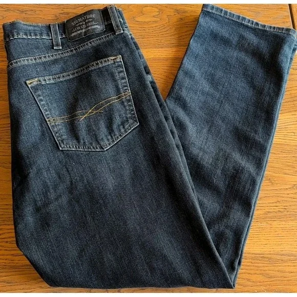Levi Strauss Signature Skinny Jeans Dark Blue Cotton Blend Denim 38W X 30L  EUC