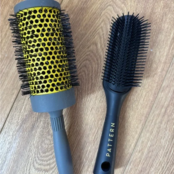 Dry bar and Pattern Hair Brush Set - Black and Yellow