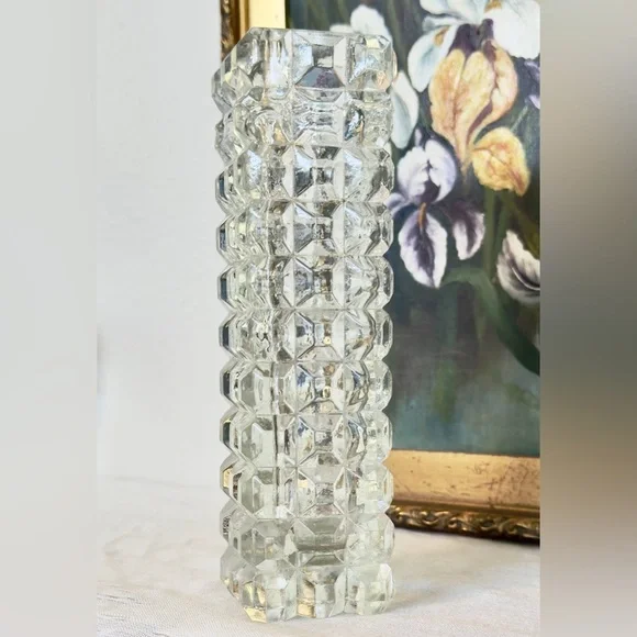 Faceted Diamond Cut Studded Crystal Bud Vase