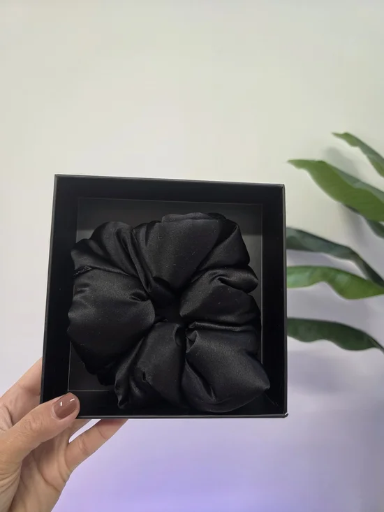 New Drowsy Black Jade Padded Scrunchie