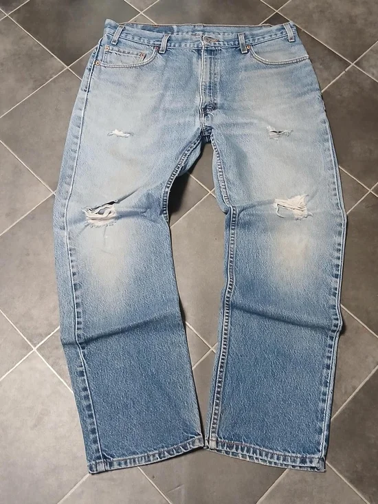 Levi's Vtg 00s 36x30 Light Blue Straight Men’s Jeans with Distressed Knees