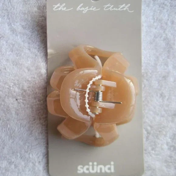 Scunci Basic Truth Beige Blonde Medium Spider Octopus Plastic Jaw Claw Clip 2.5
