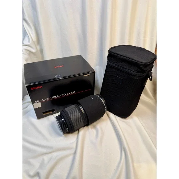 Sigma 50-150mm f2.8 APO EX DC HSM Lens for Nikon F Mount DX with Box and Case