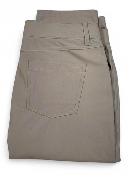 NWOT! Johnnie-O Prep-Formance Tan Chino Golf Pants Men’s Size W34 L34 Slim Fit