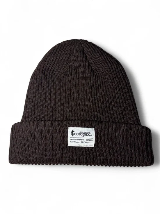 Cotopaxi brown beanie☮️