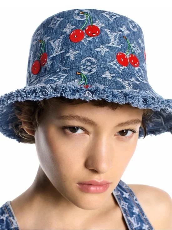 👖🍒   🆕 Denim Bucket Hat 🧢 Takashi Cherries   🍒