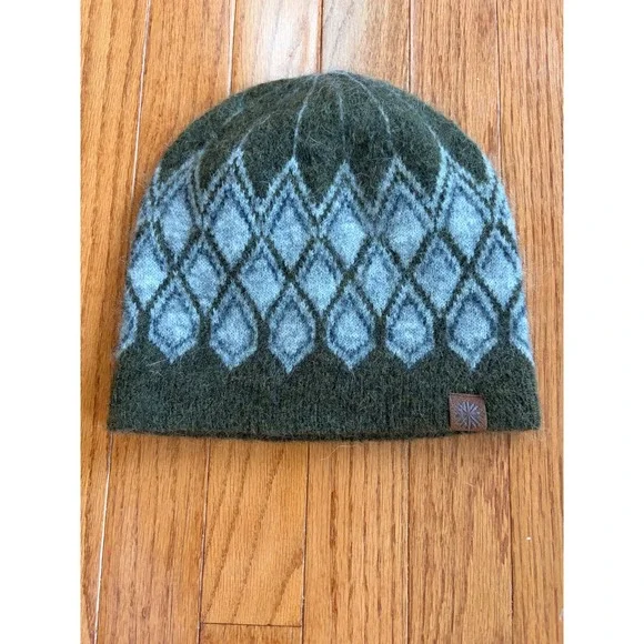 Icewear Iceland Mohair Wool Blend Beanie Green Grey Diamond Knit Winter Hat OS