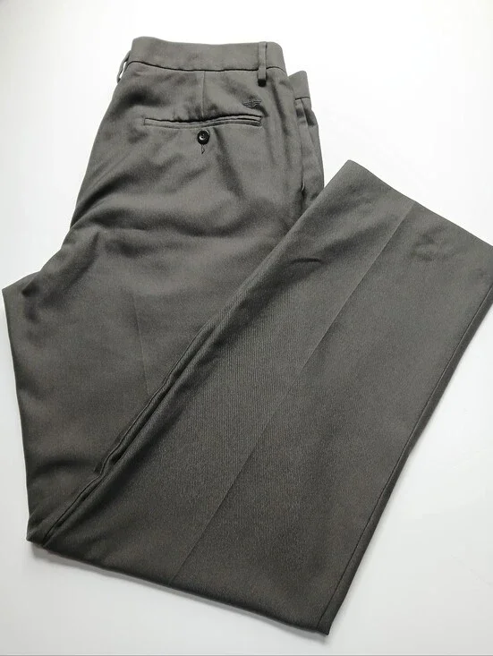 Dockers Pants Mens 36x34 Grey D2 Straight Fit Flat Front, No Cuff