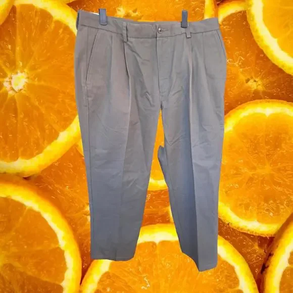 New St John's Bay Tan Chinos Size 38x29‎