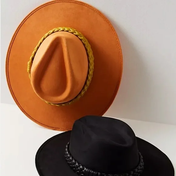 Free people ASN MELROSE hat new without tags orange combo size small