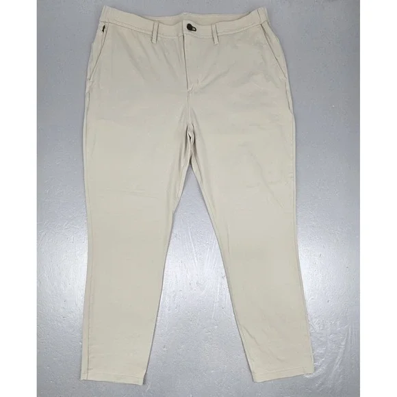 Public Rec Dealmaker Pants Mens 40x32 Beige Performance Stretch Golf Chino