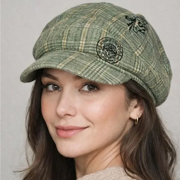 Alternative apparel green plaid wool women’s hat