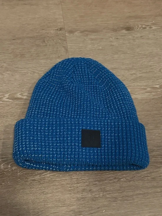 NWOT Free People FP Movement Let’s Race Fleece Lined Recycled Yarn Beanie Blue