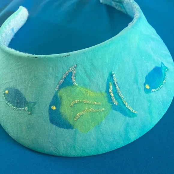 FINAL MARKDOWN Ladies Blue Fish Visor