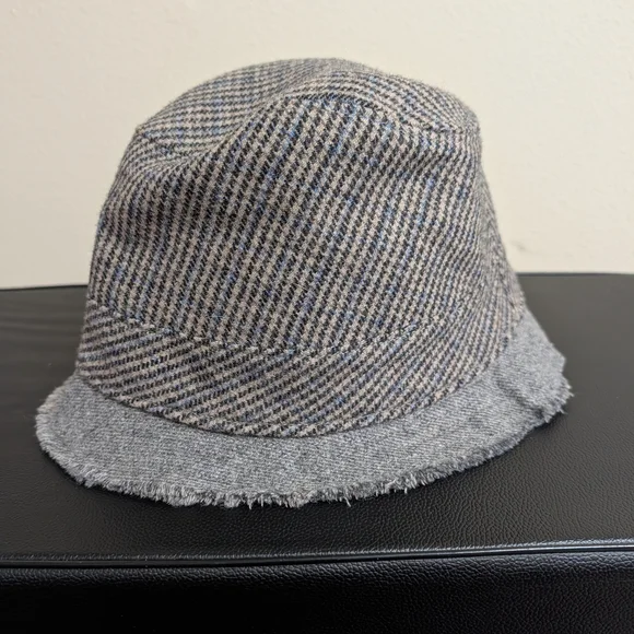 J.Crew‎ Wool Bucket Hat Gray Herringbone Frayed Brim M/L