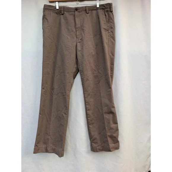 HAGGAR Life Khaki Pants Mens 40x32 Brown Relaxed Straight Repreve Blend