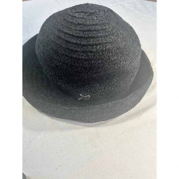 Betmar New York Black Chenille Boucle Bucket Hat Women Style 627