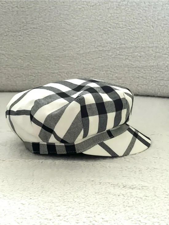 Burberry Black & White Plaid Newsboy Cap