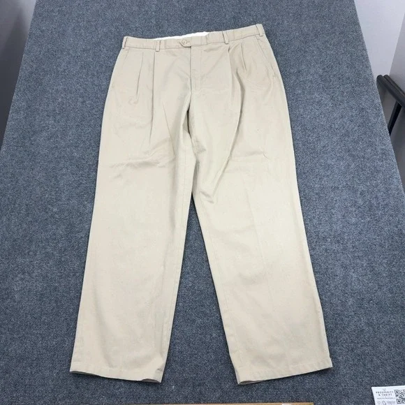 Vintage TravelSmith Pants Mens 42 Khaki Cotton Pleated Chino Casual Made in USA