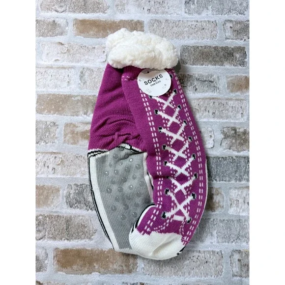 Magenta Purple Sneaker Lace Up Slipper Socks Sherpa Lined Non Slip One Size‎ NEW