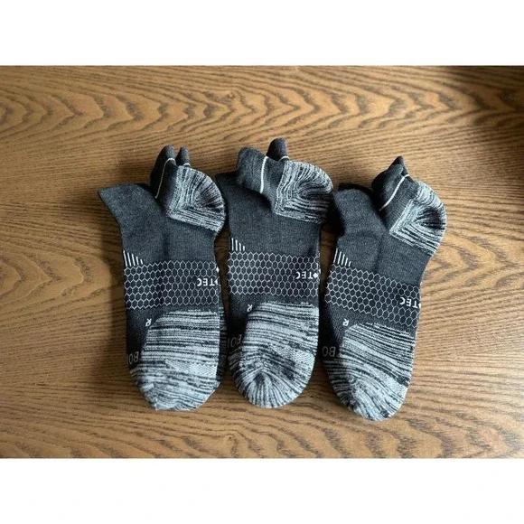 Bombas Hex-Tec Athletic Ankle Socks Large Lot of 3 Pairs NWT