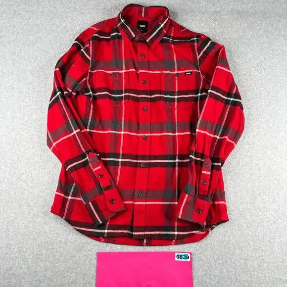 Vans Shirt Small Red Black Plaid Flannel Casual Button Up Long Sleeve Mens