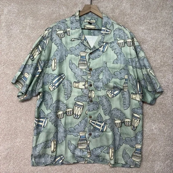 Tommy Bahama Camp Style 100%‎ Silk Button Down Shirt Size XL Hawaiian Vacation