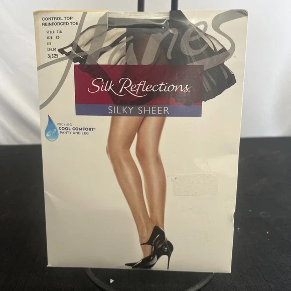 Hanes‎ Silk Reflections Silky Sheer Pantyhose Jet Black Size CD New